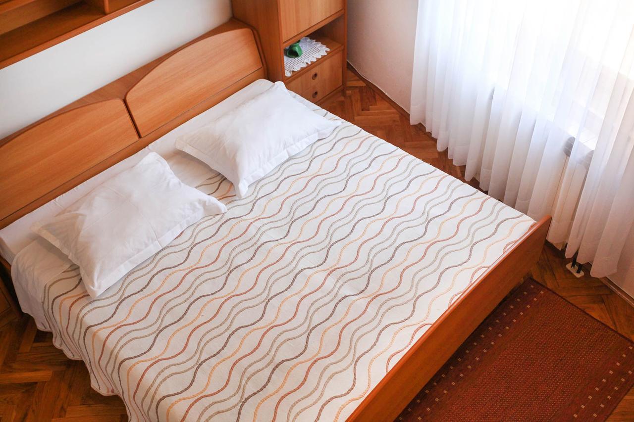 Apartments Patricia Баньоле Екстериор снимка