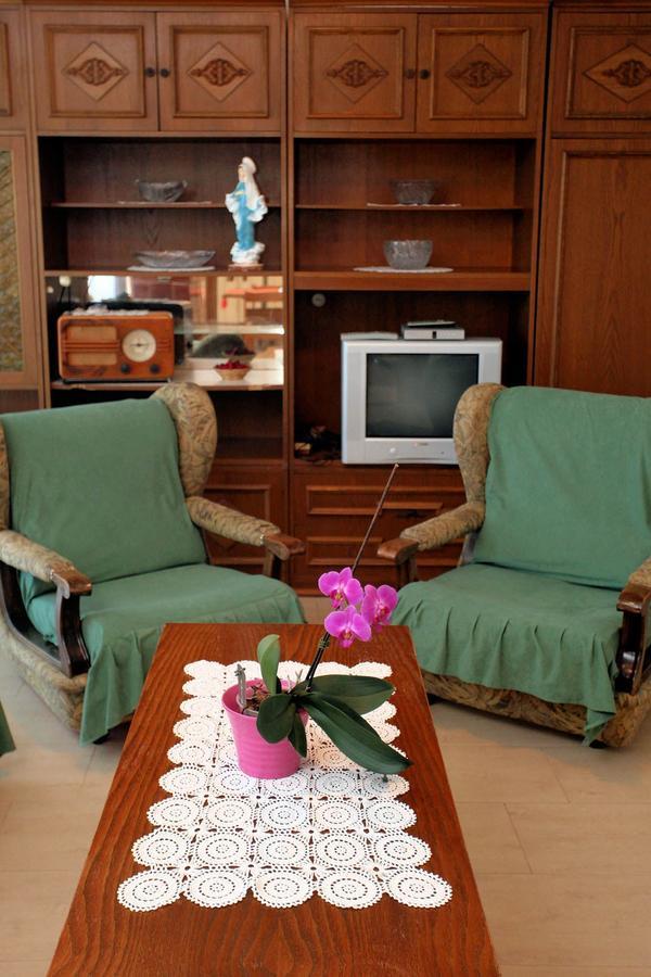 Apartments Patricia Баньоле Екстериор снимка