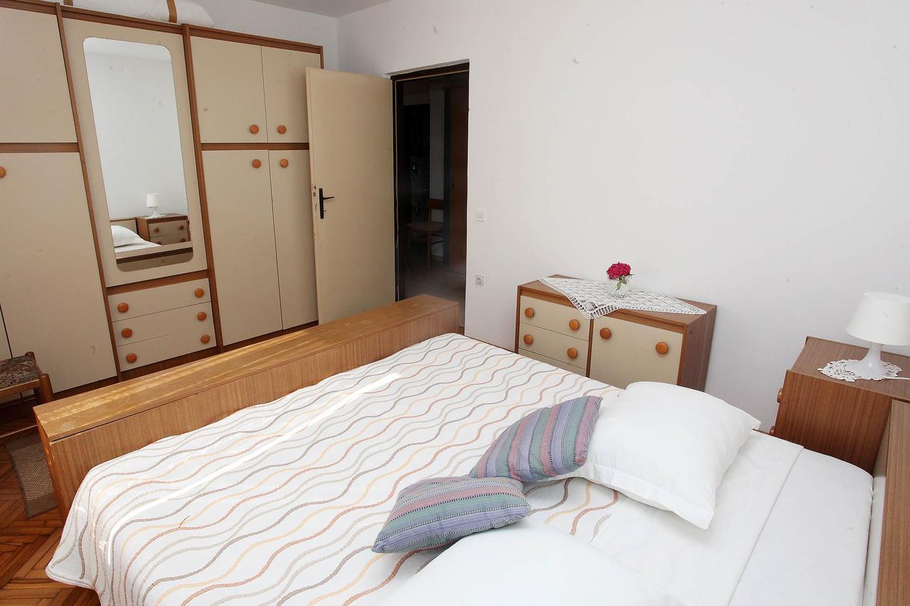 Apartments Patricia Баньоле Екстериор снимка